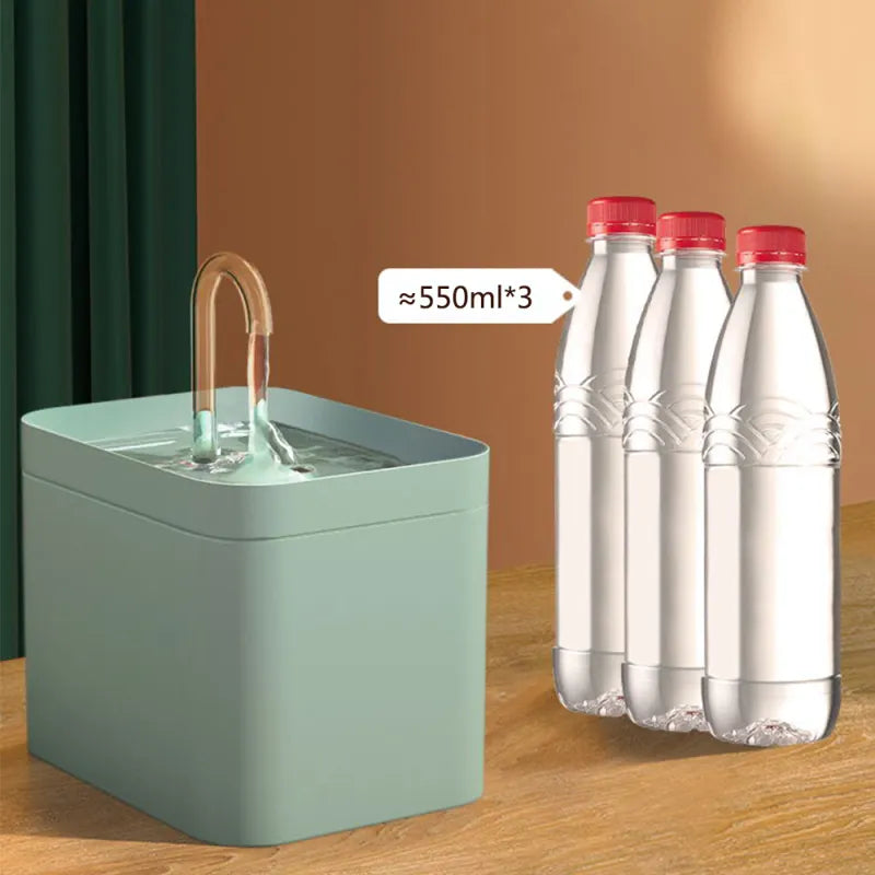 Automatic Cat Water Fountain - Modern Design - Ideal for Cats - Keep Your Pets Hydrated with Quiet Filtration