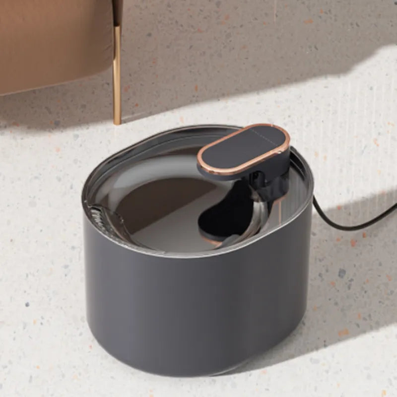 Automatic Pet Water Fountain - Sleek Design - Ideal for Cats and Dogs - Quiet Operation for Peaceful Hydration